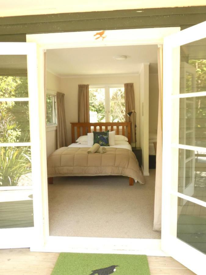 Aroha Island Villa Керикери Екстериор снимка