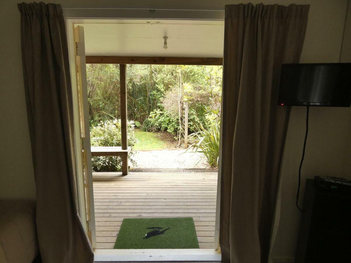 Aroha Island Villa Керикери Екстериор снимка
