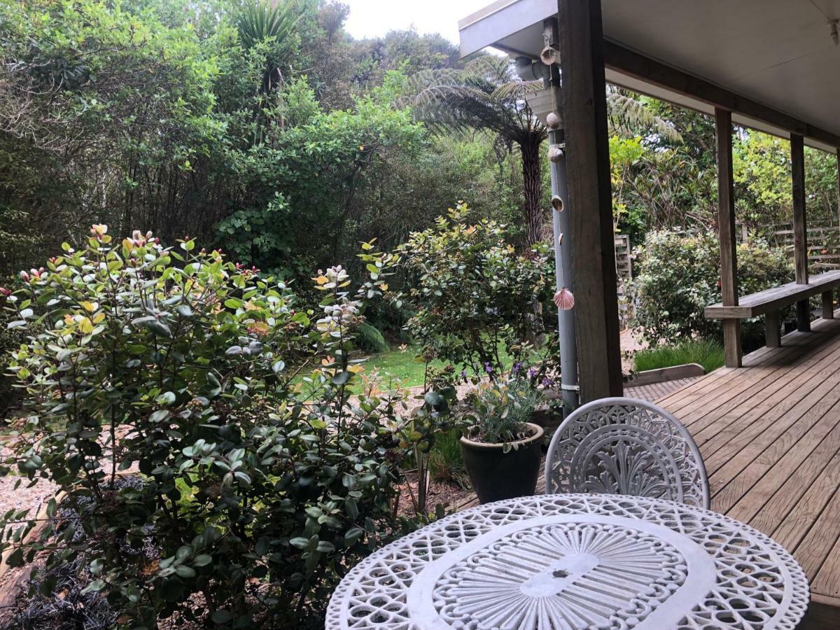 Aroha Island Villa Керикери Екстериор снимка
